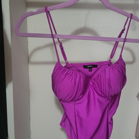 SEXY PURPLE CORSET BODYSUIT - Picture 5 of 7